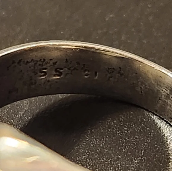 Vintage Sterling Silver Ring Size 7.5 9.9 grams - Picture 9 of 12